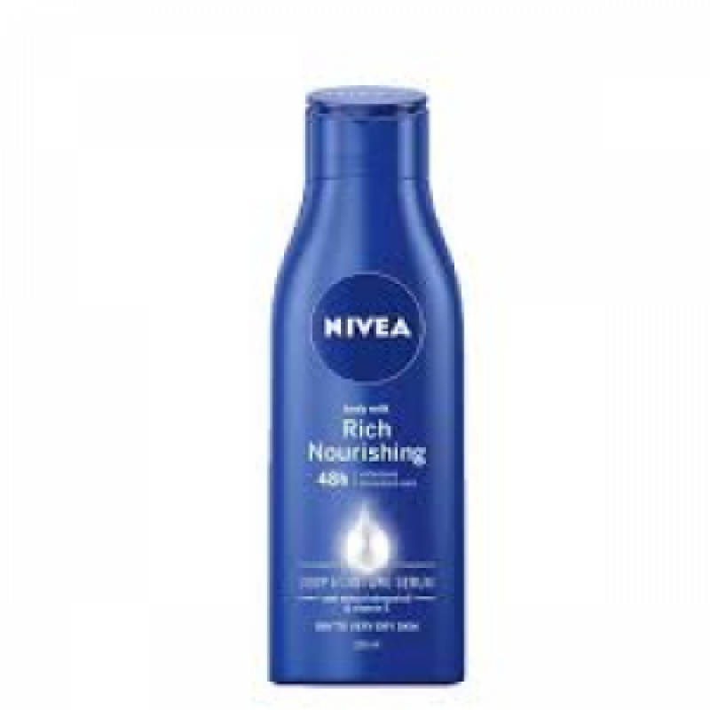 Nivea Rich Nourishing Body Lotion for Very Dry Skin